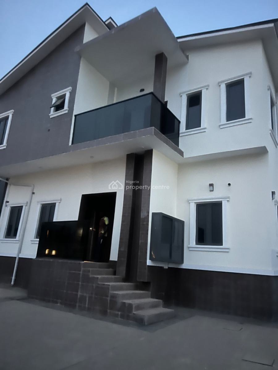 2-bedroom Terrace Duplex, Von Axis, Airport Rd, Lugbe District, Abuja, Terraced Duplex for Rent