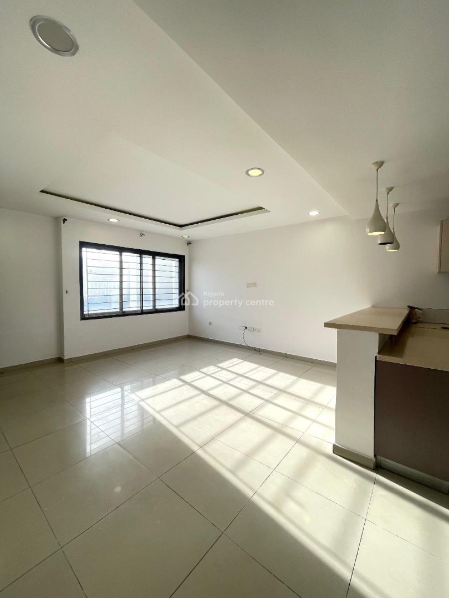 Luxury 2-bedroom Apartment with Bq and Personal Outdoor Space, Osapa, Lekki, Lagos, Flat / Apartment for Sale