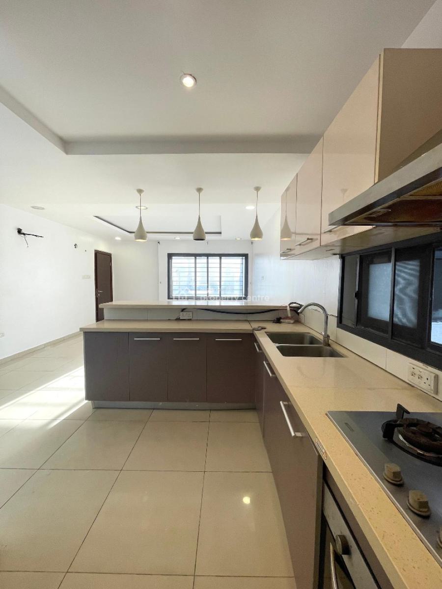 Luxury 2-bedroom Apartment with Bq and Personal Outdoor Space, Osapa, Lekki, Lagos, Flat / Apartment for Sale