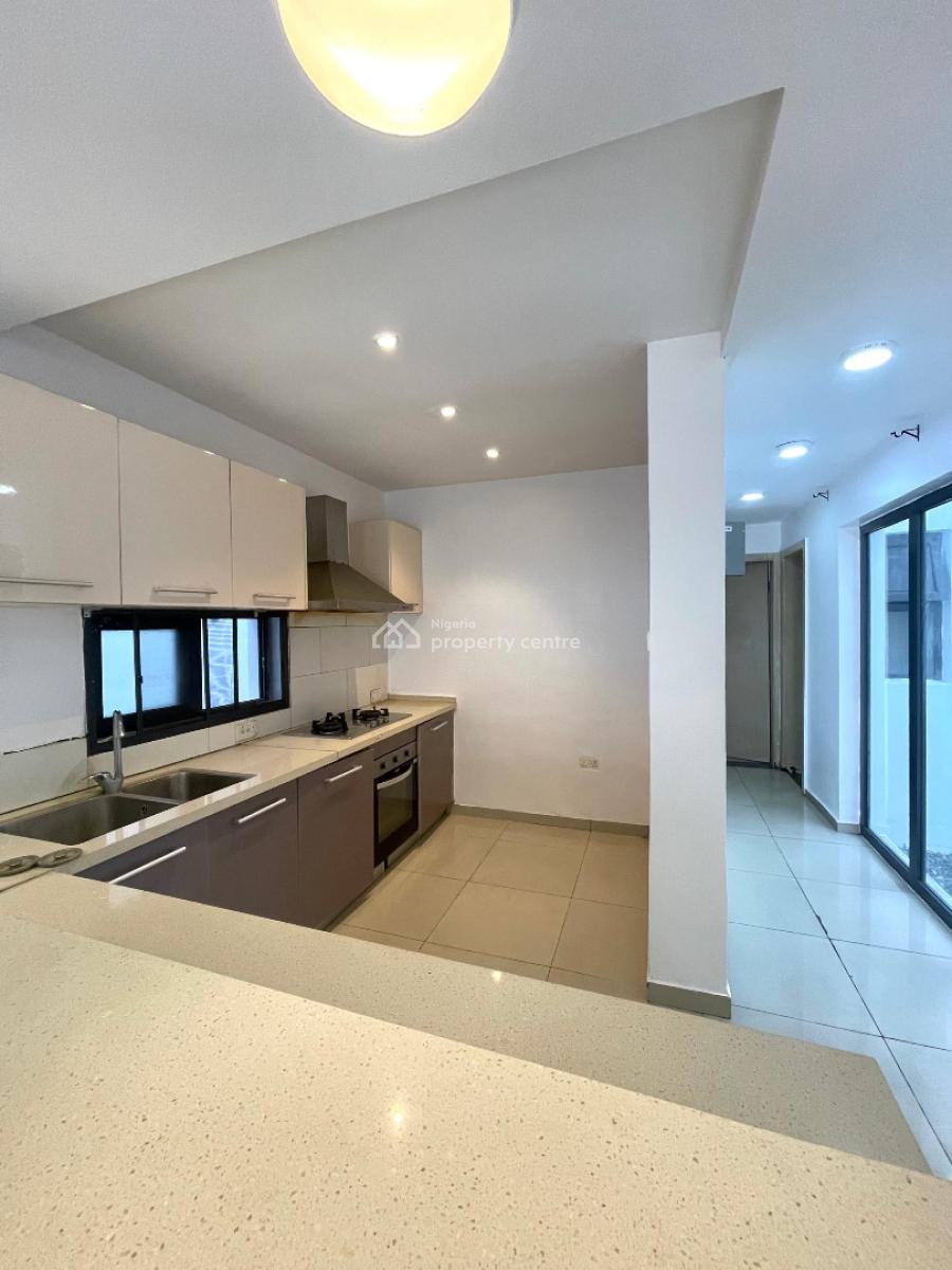 Luxury 2-bedroom Apartment with Bq and Personal Outdoor Space, Osapa, Lekki, Lagos, Flat / Apartment for Sale