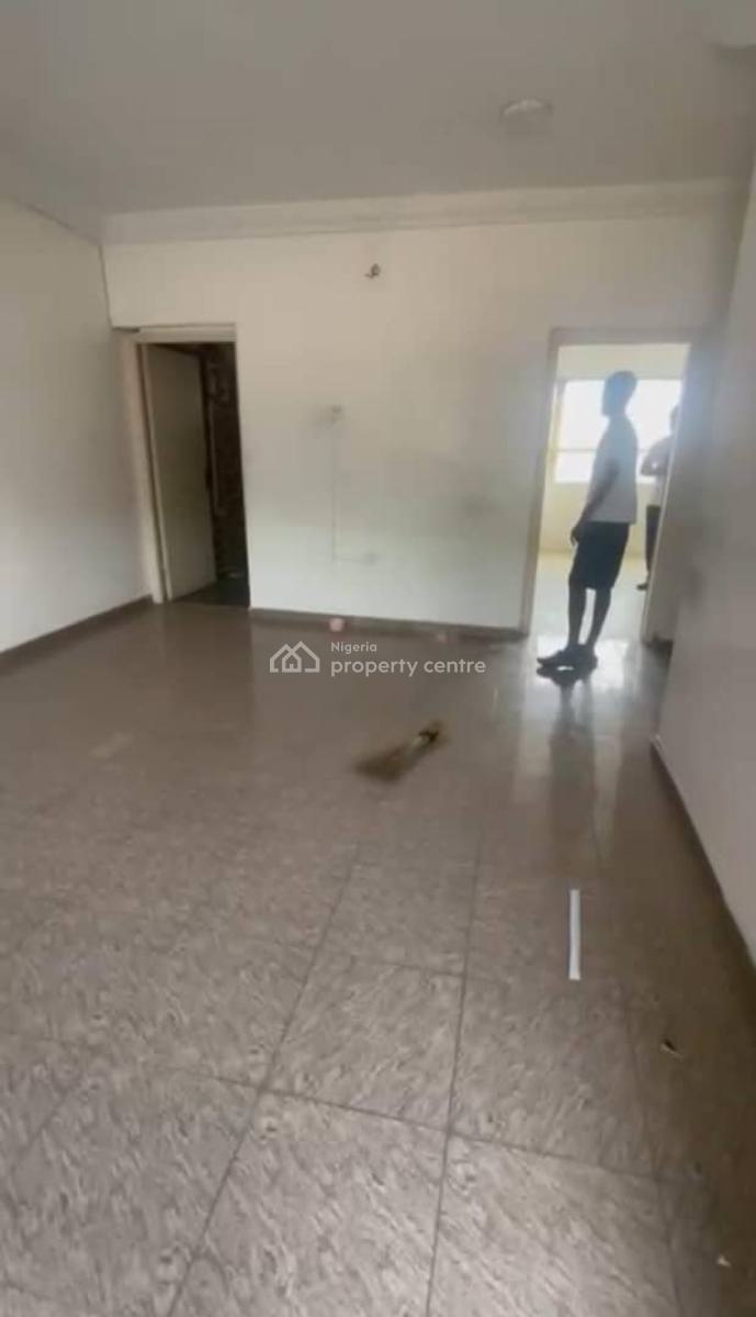 Lovely 3bedroom Flat, Primate Adejobi Crescent, Aladura Estate, Anthony, Maryland, Lagos, Flat / Apartment for Rent