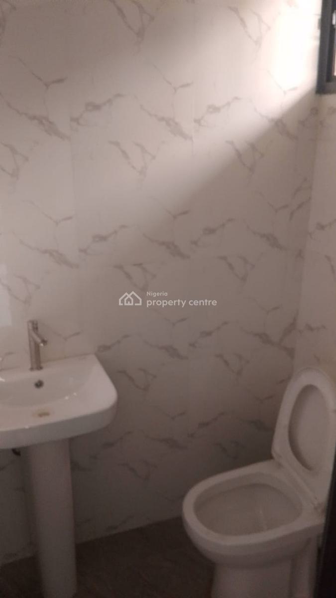 Distress Ses of 4 Bedroom Terrace House with Bq, Oregun, Ikeja, Lagos, Terraced Duplex for Sale