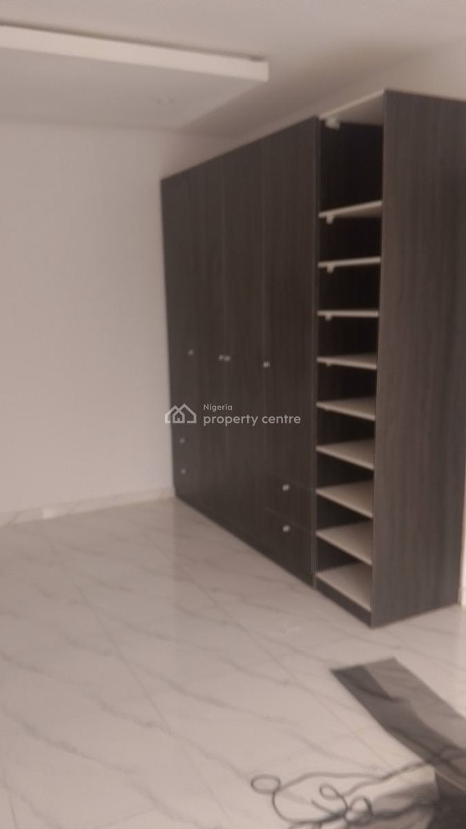 Distress Ses of 4 Bedroom Terrace House with Bq, Oregun, Ikeja, Lagos, Terraced Duplex for Sale