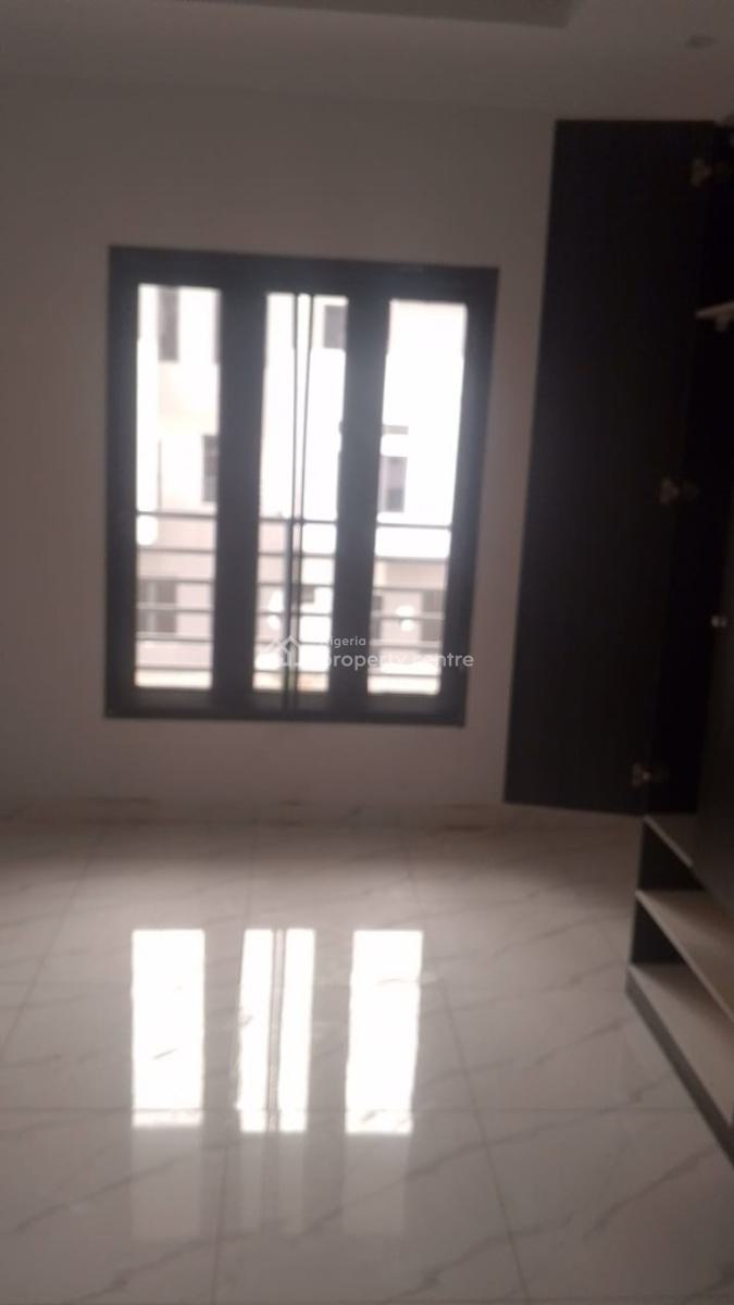 Distress Ses of 4 Bedroom Terrace House with Bq, Oregun, Ikeja, Lagos, Terraced Duplex for Sale