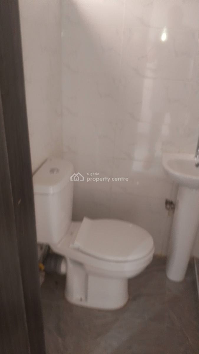 Distress Ses of 4 Bedroom Terrace House with Bq, Oregun, Ikeja, Lagos, Terraced Duplex for Sale