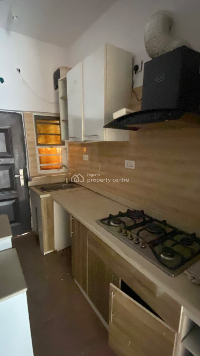 Well Maintained 3 Bedroom Terraced Duplex in a Call to Access Estate, Ikota, Lekki, Lagos, Terraced Duplex for Sale