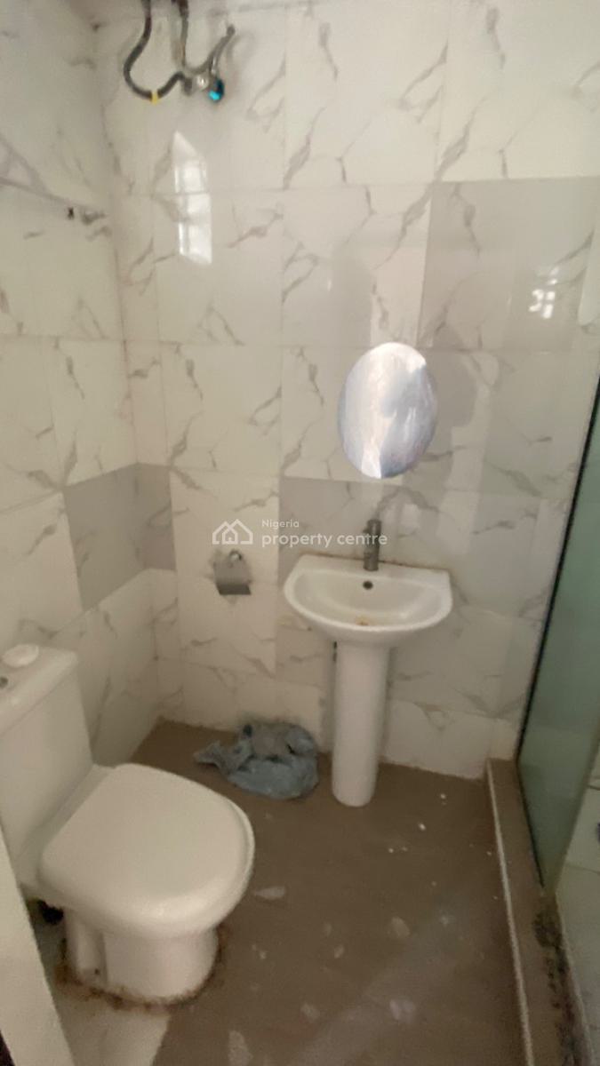 Well Maintained 3 Bedroom Terraced Duplex in a Call to Access Estate, Ikota, Lekki, Lagos, Terraced Duplex for Sale