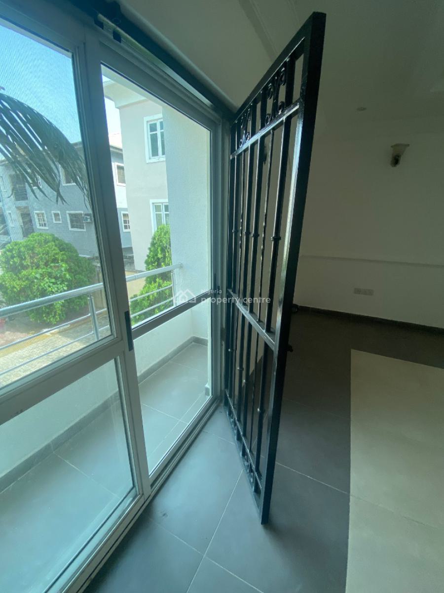 2units of Spacious Neat &well Maintained 4bedroom Terraced #selfservic, Ikota, Lekki, Lagos, Terraced Duplex for Rent