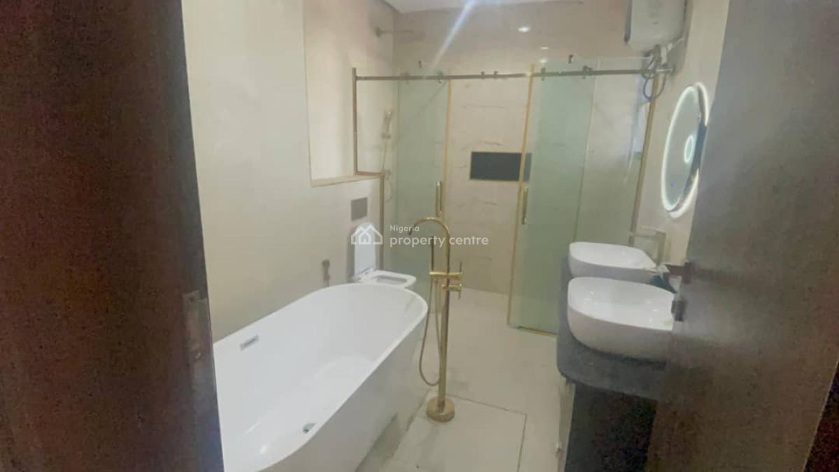 4 Bedroom Terrace with Bq, Ologolo, Lekki, Lagos, Terraced Duplex for Rent