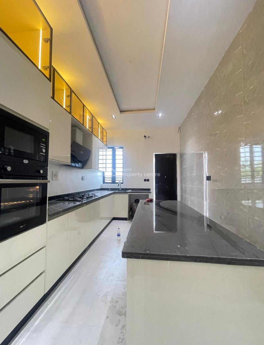 Stunning 4 Bedroom Fully Detached Duplex with Bq & Ample Parking Space, Lovely 4 Bedroom Fully Detached Duplex with Ample Parking Space & Bq, Ajah, Lagos, Detached Duplex for Sale