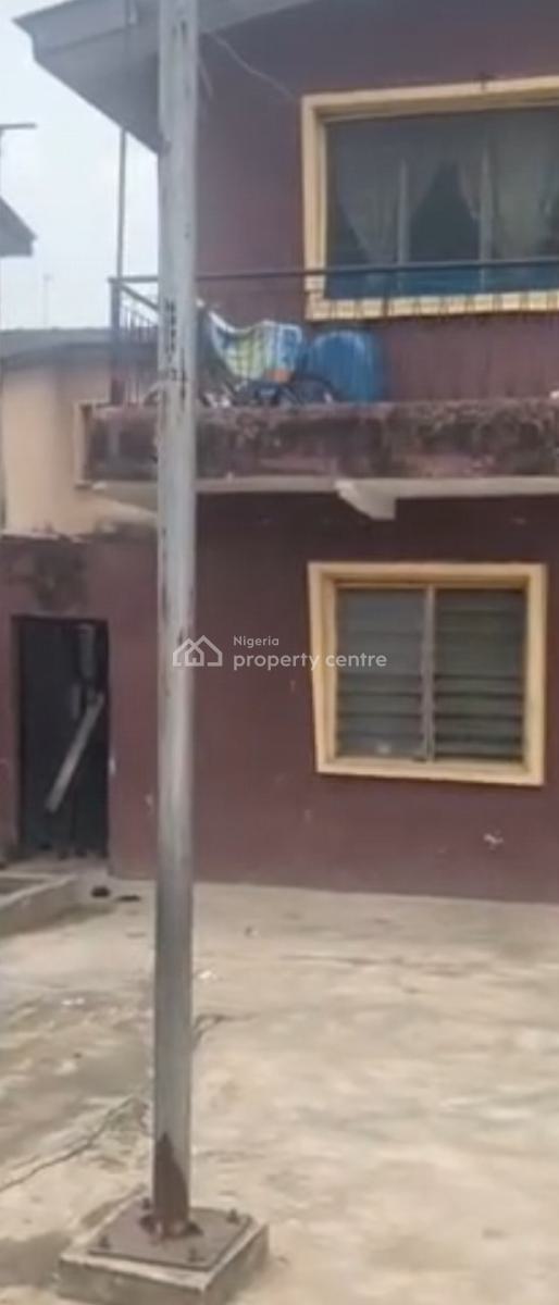 Lovely One Storey Building Sitting on a Complete Full Plot of Land Ins, Off Cole Via Olufemi Rd Ikate Surulere*    *price: 220m Slightly Negot, Surulere, Lagos, Block of Flats for Sale