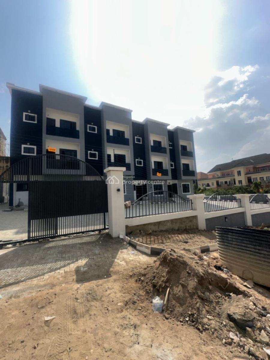 Newly Built Four Bedroom Terrace Duplex with Bq, Guzape District, Abuja, Terraced Duplex for Sale