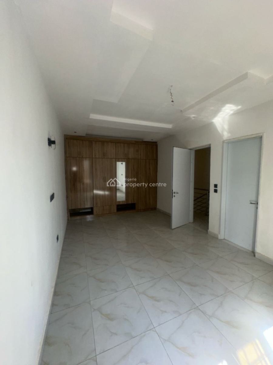 Newly Built Four Bedroom Terrace Duplex with Bq, Guzape District, Abuja, Terraced Duplex for Sale