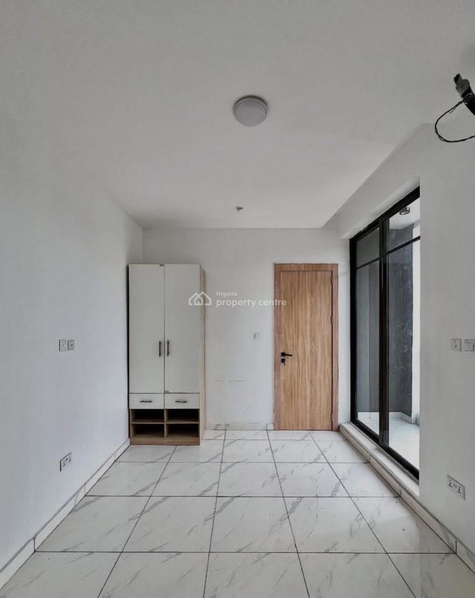 2 Bedroom Apartment, Ikota, Ikota, Lekki, Lagos, Flat / Apartment for Sale