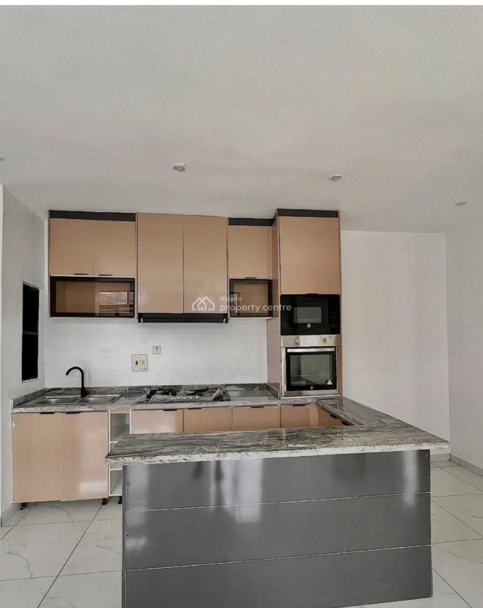 2 Bedroom Apartment, Ikota, Ikota, Lekki, Lagos, Flat / Apartment for Sale