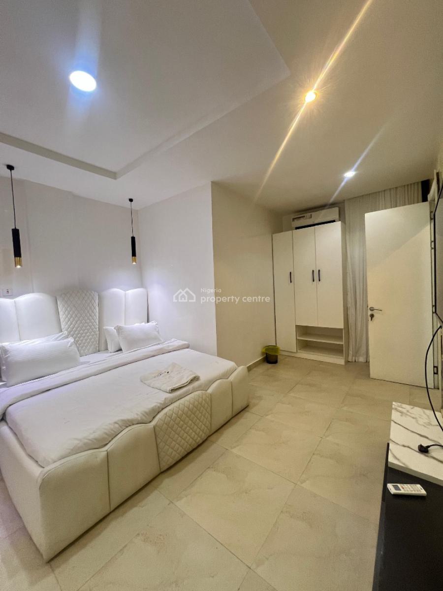 Luxurious Well Furnished 2 Bedroom Apartment with Pool & 24/7 Light, Lekki Phase 1, Lekki, Lagos, Flat / Apartment for Rent