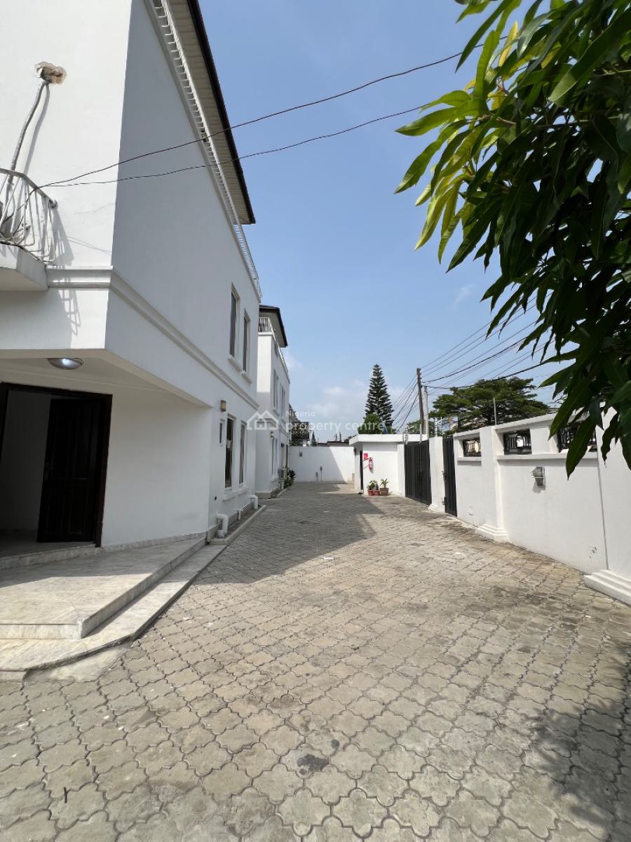 Fully Serviced Super Luxury 2-bedroom Penthouse with 24/7 Electricity, Off Admiralty Way, Lekki Phase 1, Lekki, Lagos, Flat / Apartment for Rent