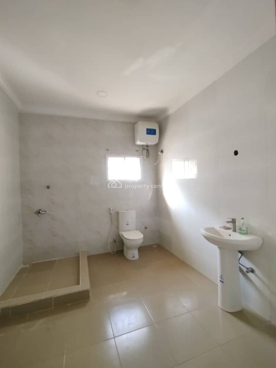 Standard 4bedroom Terrace Duplex with a Bq on a Tarred Road, Jahi, Abuja, Terraced Duplex for Rent