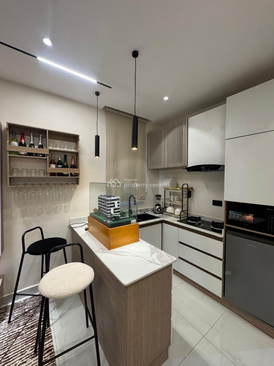 Lovely One Bedroom Apartment Suitable for Investment, Surulere, Lagos, Flat / Apartment for Sale