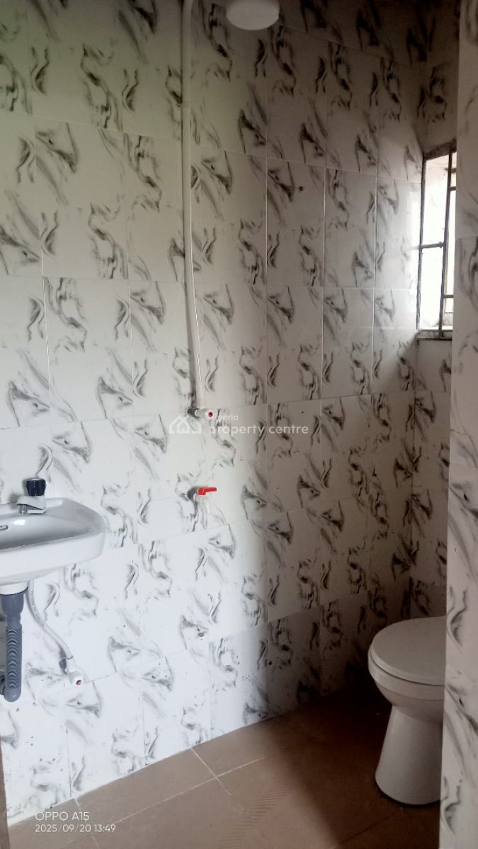 2 Bedroom Flat, Wale Adebayo Street, Ita Alhaji Bustop., Oke-aro, Ogun, Flat / Apartment for Rent