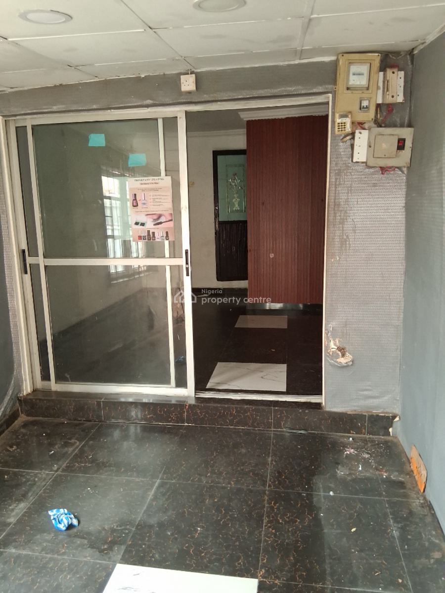 Shop, Off Toyin Street Ikeja Lagos, Ikeja, Lagos, Shop for Rent