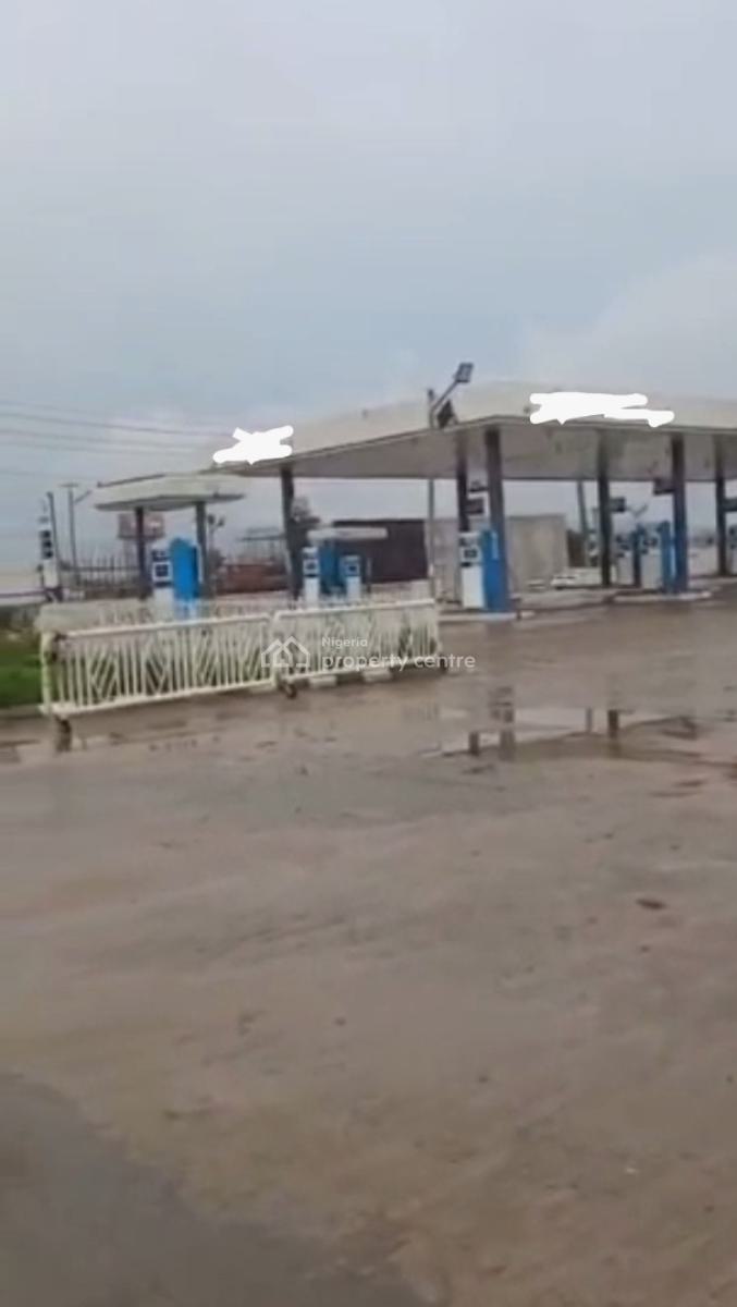 Filling Station on a 5000sqm of Land, Jahi, Abuja, Filling Station for Sale