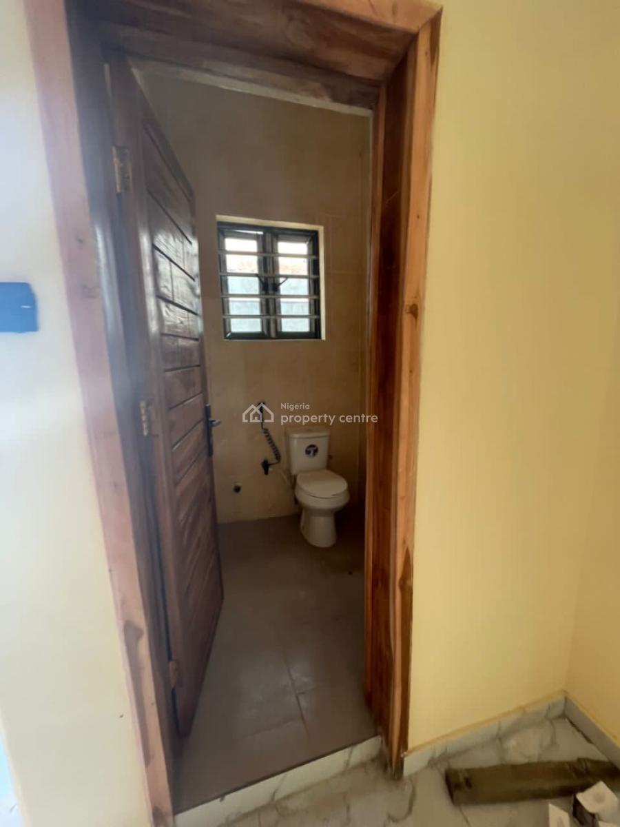 Brand New 3 Bedroom Flat, Alengongo, Akobo, Ibadan, Oyo, Flat / Apartment for Rent