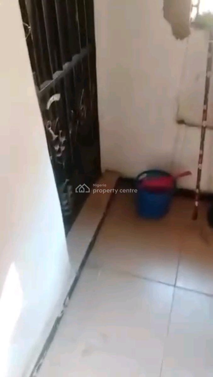 a Portable Descent Clean Miniflat Downstairs with a Wardrobe, Theo Okunusi, Alapere, Ketu, Lagos, Mini Flat (room and Parlour) for Rent