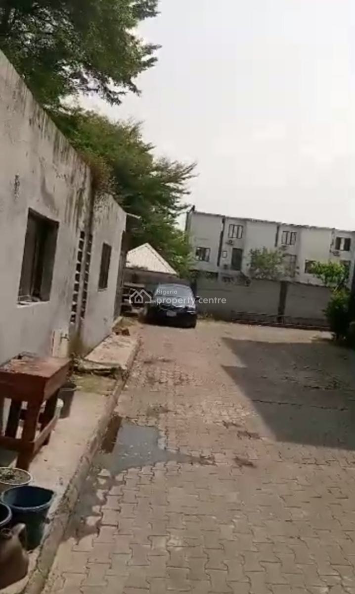 a Prime Residential Property, Jabi, Abuja, Block of Flats for Sale