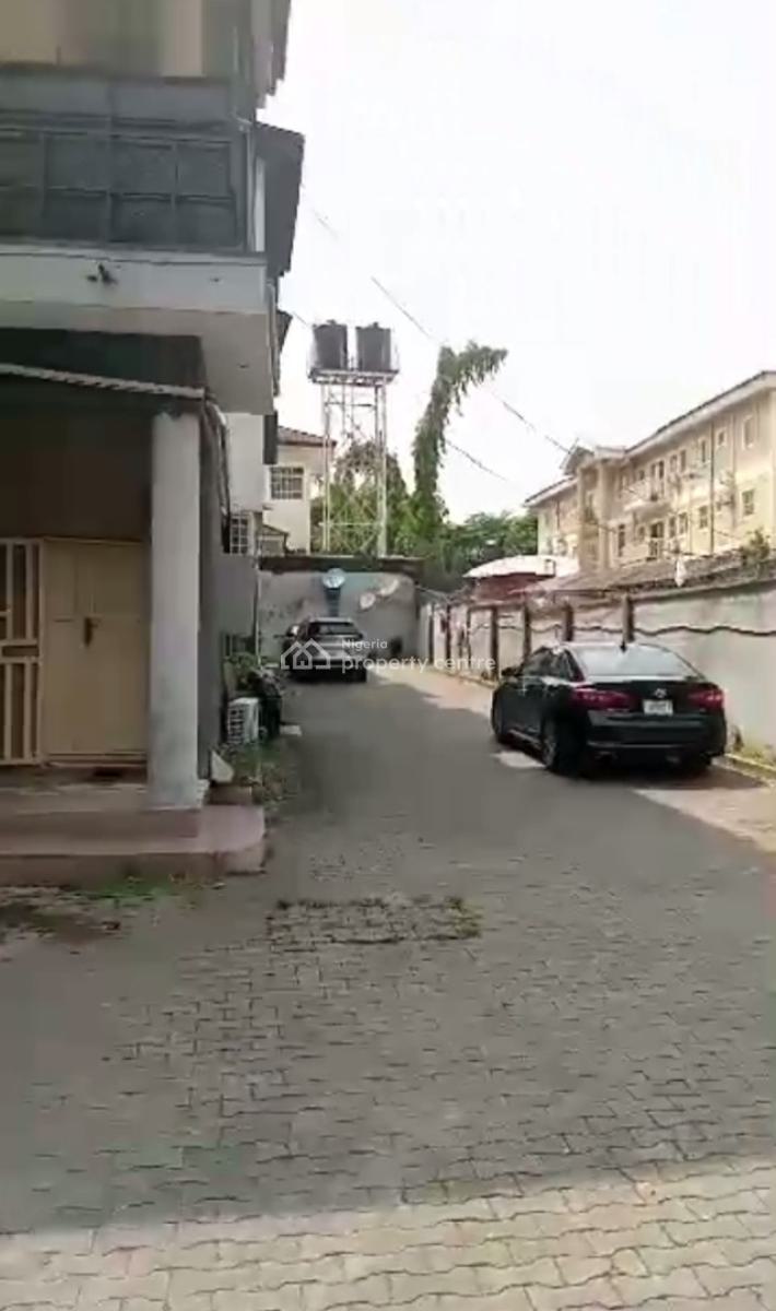 a Prime Residential Property, Jabi, Abuja, Block of Flats for Sale