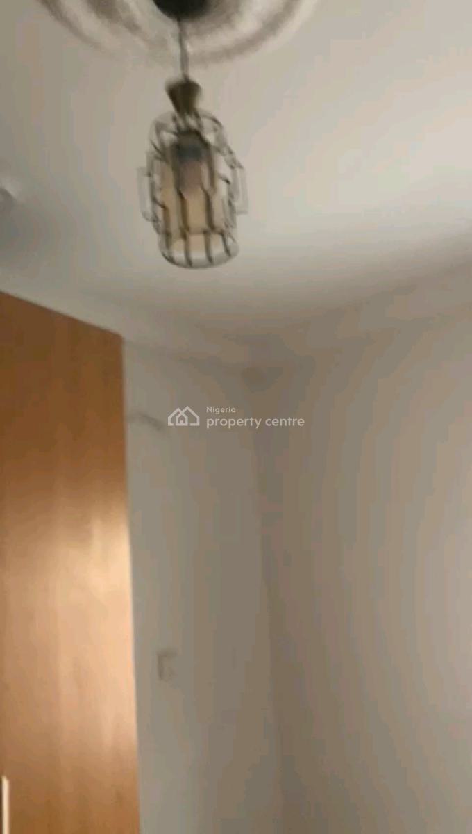 a Lovely and Fantastic 3 Bed Rooms, Akoka, Yaba, Lagos, Flat / Apartment for Rent
