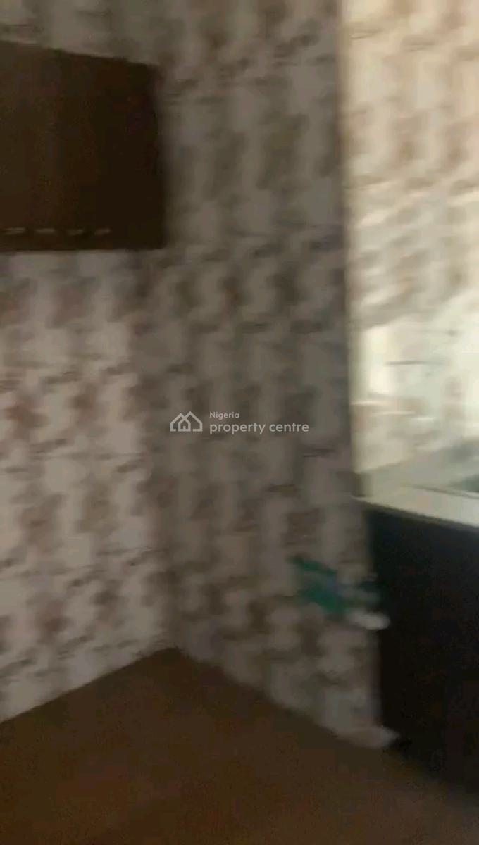 a Lovely and Fantastic 3 Bed Rooms, Akoka, Yaba, Lagos, Flat / Apartment for Rent