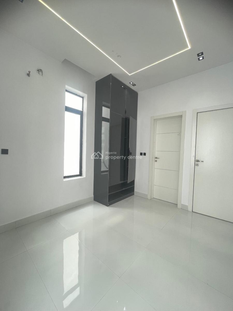 a Well Built 5 Bedroom Fully Detached Duplex with Bq & Pool., Ajah, Lekki, Lagos, Detached Duplex for Sale