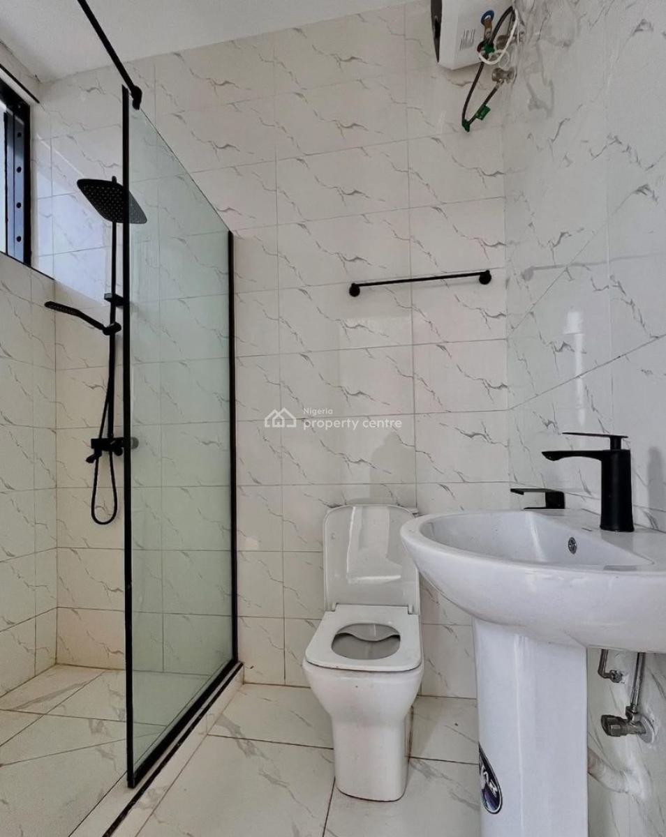 Fully Serving 2 Bedrooms Apartment, Ikate, Lekki, Lagos, Flat / Apartment for Sale