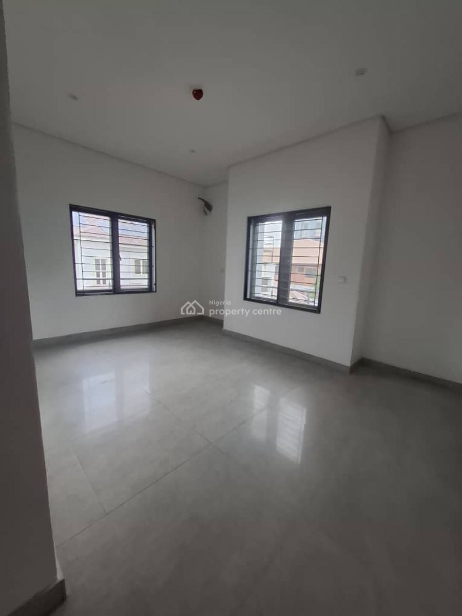 Spacious 5 Bedroom Terrace Duplex (4 Units Available), Lekki Phase 1, Lekki, Lagos, Terraced Duplex for Rent