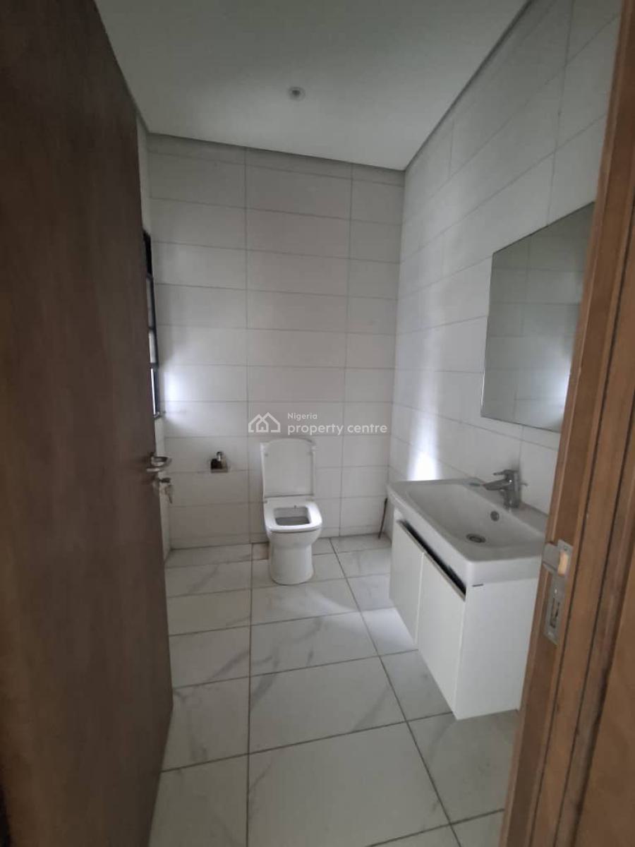 Spacious 5 Bedroom Terrace Duplex (4 Units Available), Lekki Phase 1, Lekki, Lagos, Terraced Duplex for Rent