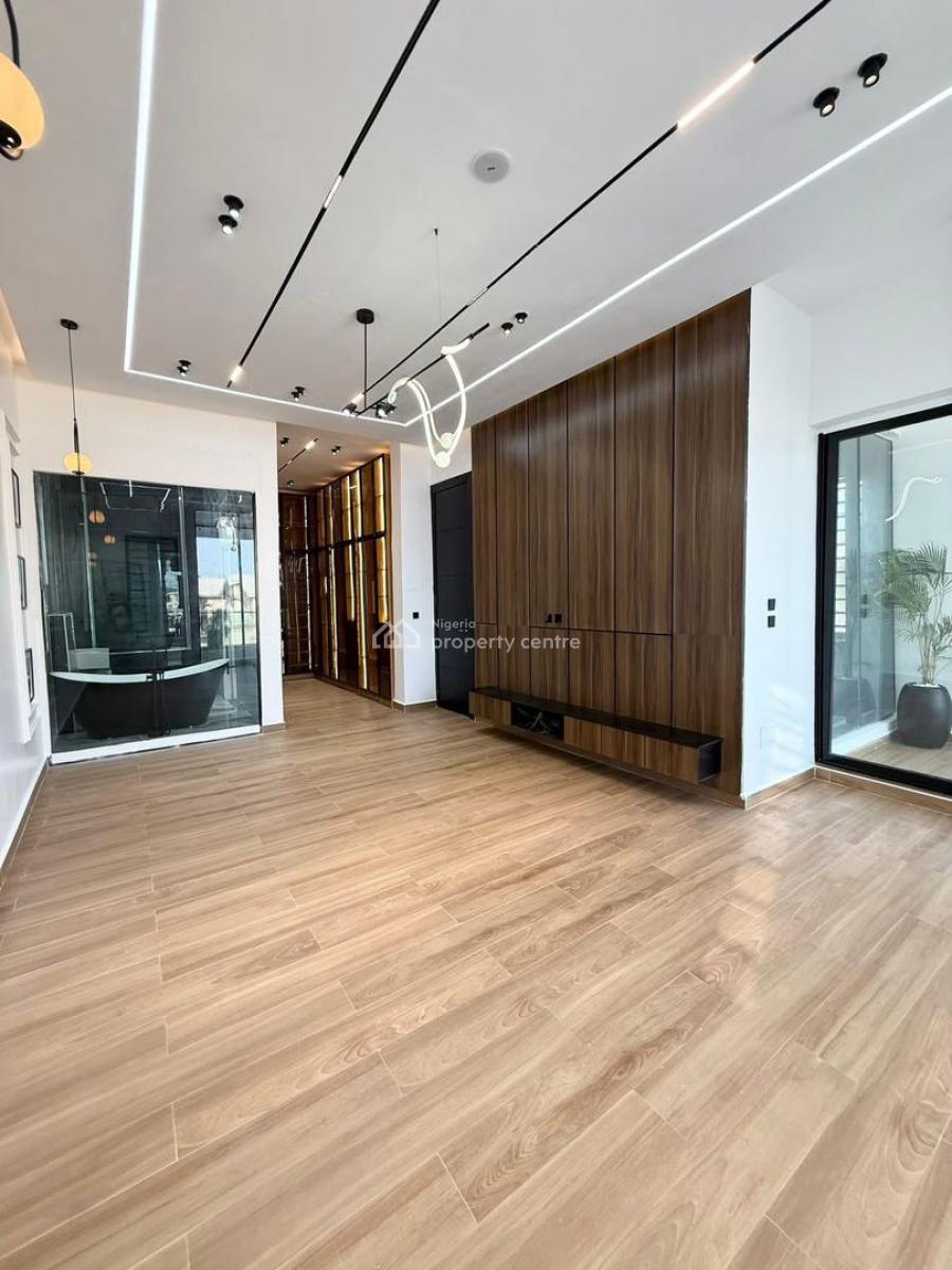 Stunning 5 Bedrooms Luxury Home, Ikota, Lekki, Lagos, Detached Duplex for Sale