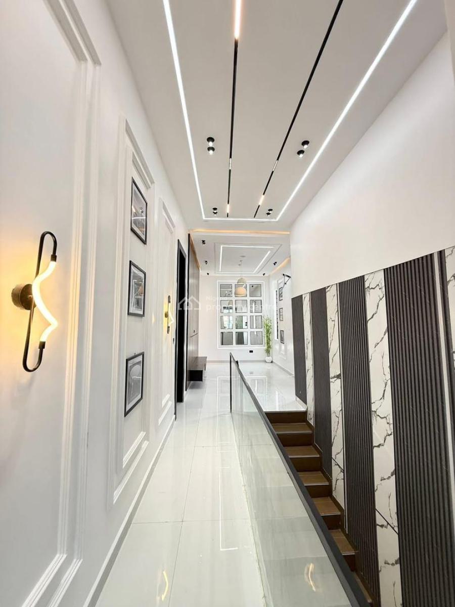 Stunning 5 Bedrooms Luxury Home, Ikota, Lekki, Lagos, Detached Duplex for Sale