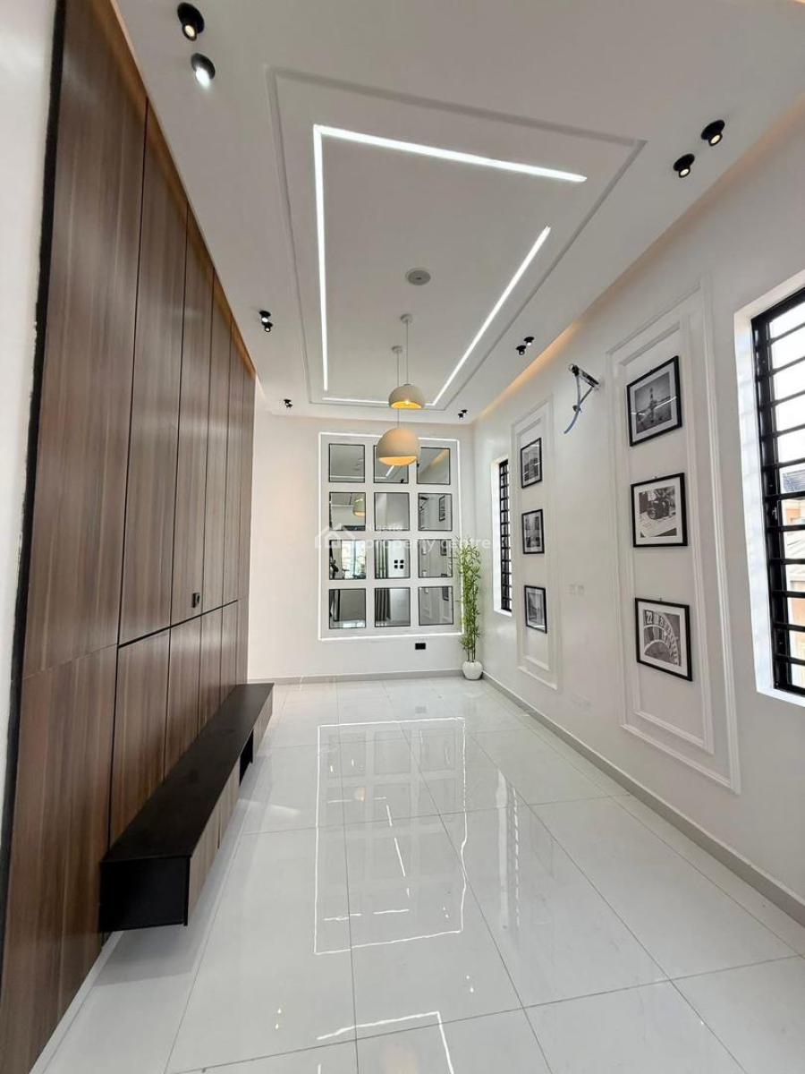 Stunning 5 Bedrooms Luxury Home, Ikota, Lekki, Lagos, Detached Duplex for Sale