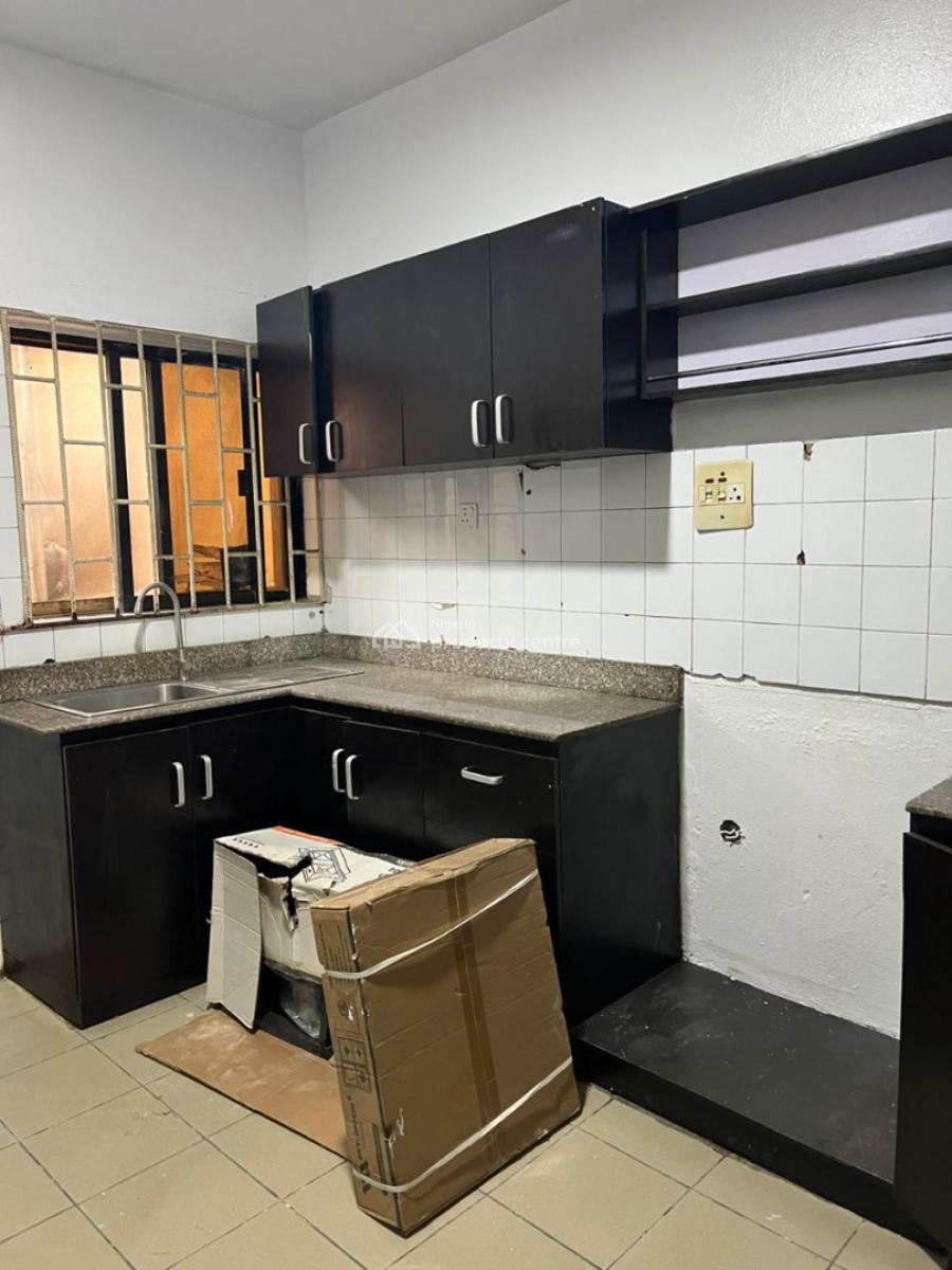 Serviced One (1) Bedroom Mini Flat, Lekki Phase 1, Lekki, Lagos, Mini Flat (room and Parlour) for Rent