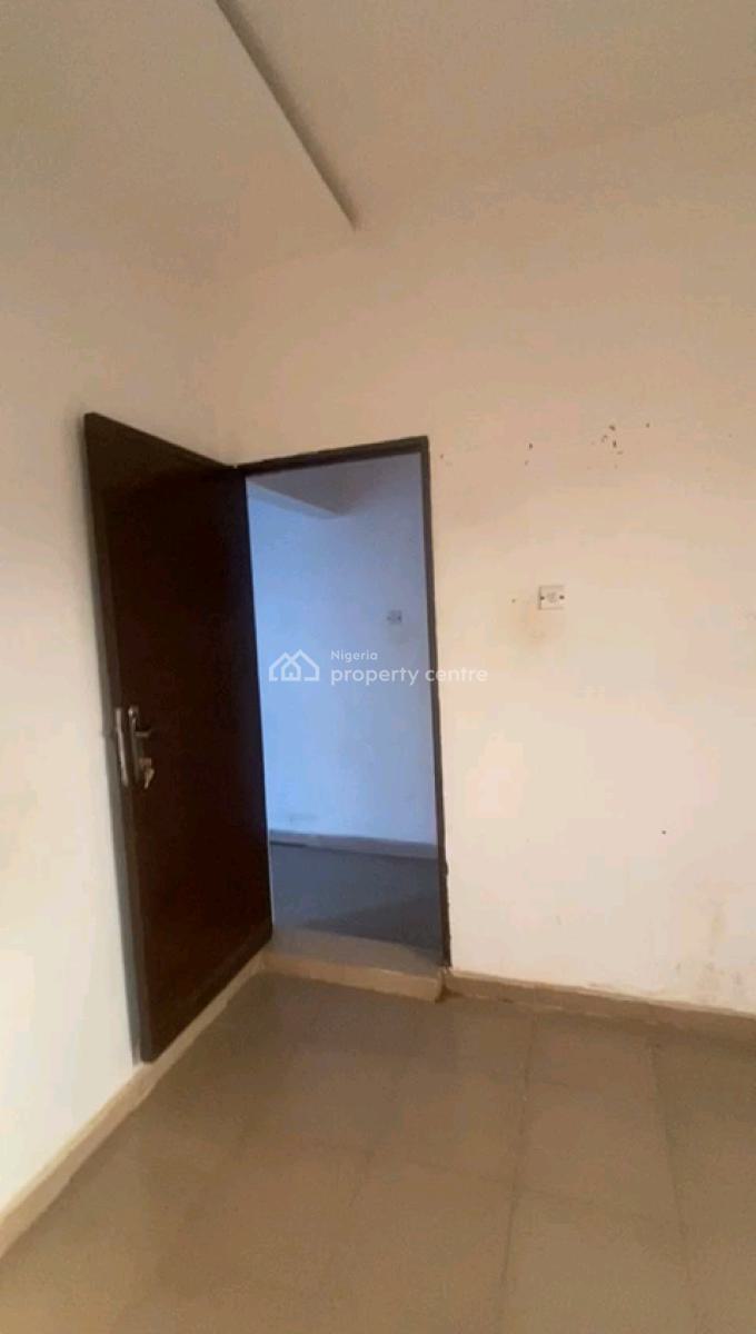 Newly Renovated Spacious Mini Apartments with 1t1b All Tilled, Ifako, Gbagada, Lagos, Mini Flat (room and Parlour) for Rent