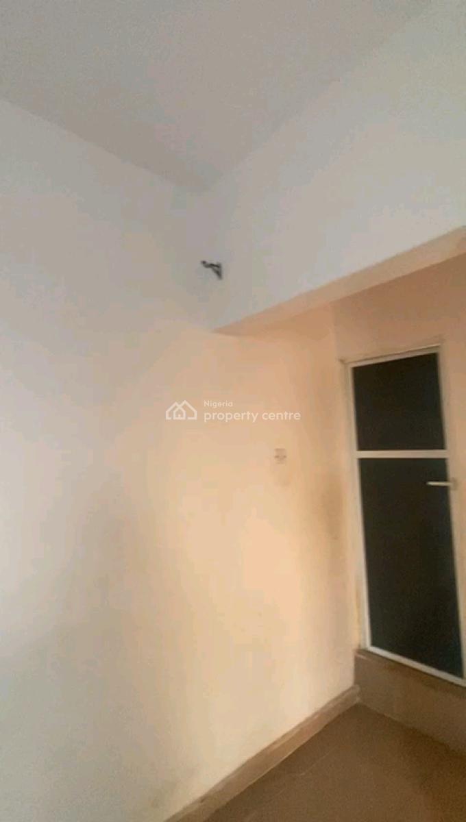 Newly Renovated Spacious Mini Apartments with 1t1b All Tilled, Ifako, Gbagada, Lagos, Mini Flat (room and Parlour) for Rent