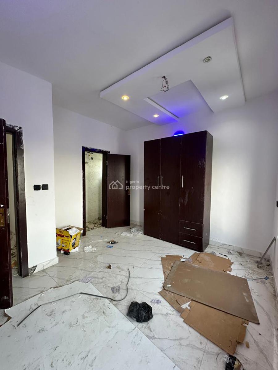 Spacious 2 Bedroom Apartment, Ajah, Lagos, Flat / Apartment for Sale