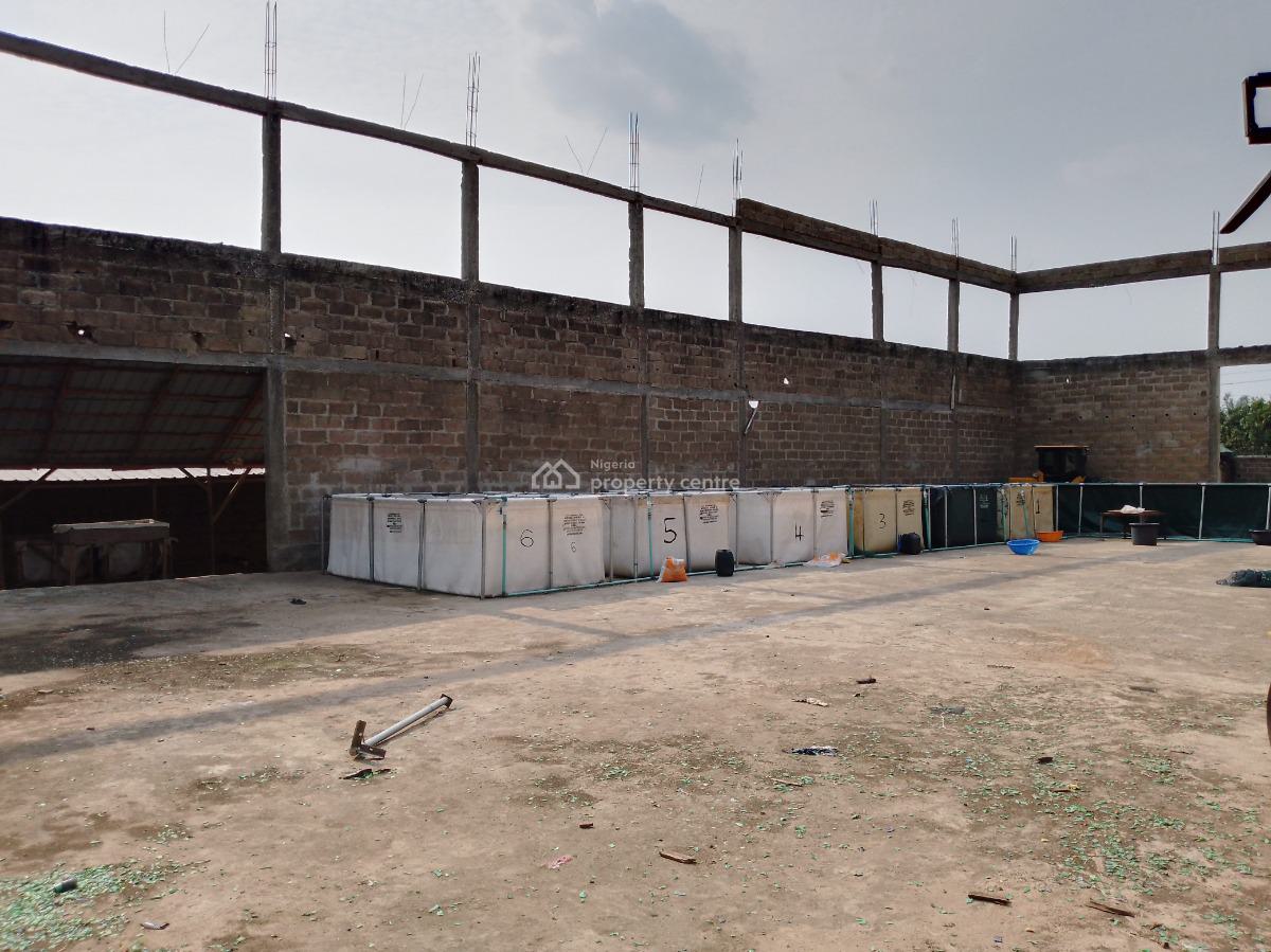 Uncompleted Commercial Factory Warehouse., Obaran Road By Ofada Round About Mowe., Mowe Ofada, Ogun, Factory for Sale