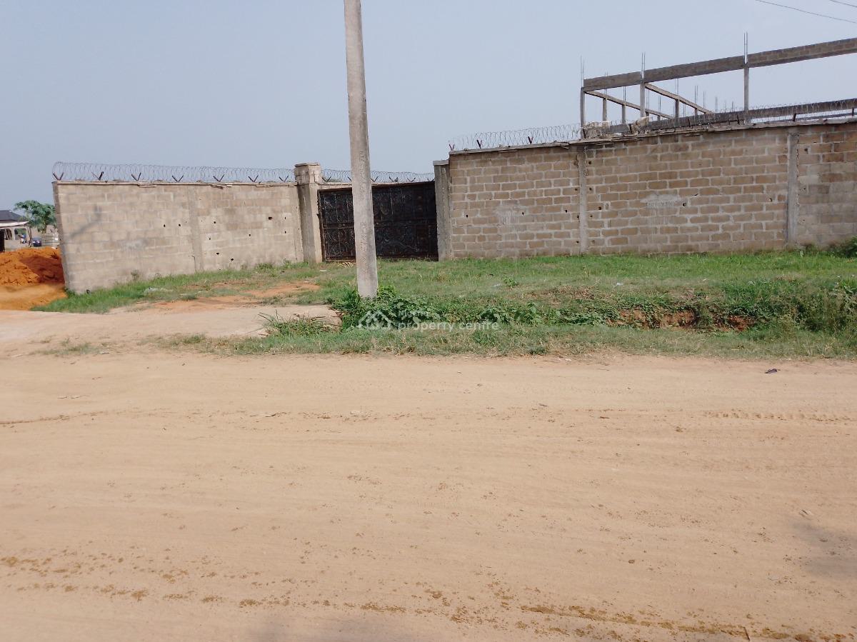 Uncompleted Commercial Factory Warehouse., Obaran Road By Ofada Round About Mowe., Mowe Ofada, Ogun, Factory for Sale