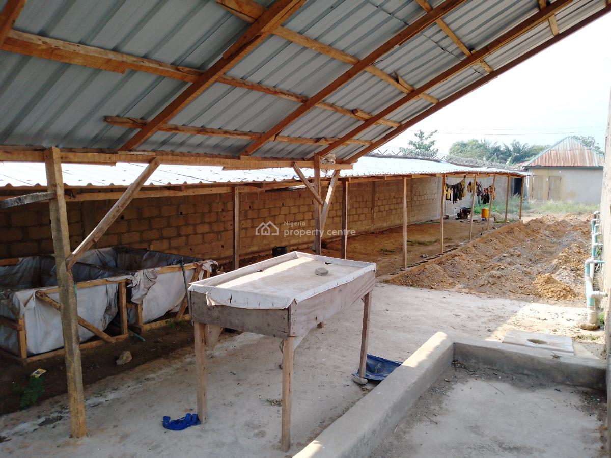 Uncompleted Commercial Factory Warehouse., Obaran Road By Ofada Round About Mowe., Mowe Ofada, Ogun, Factory for Sale