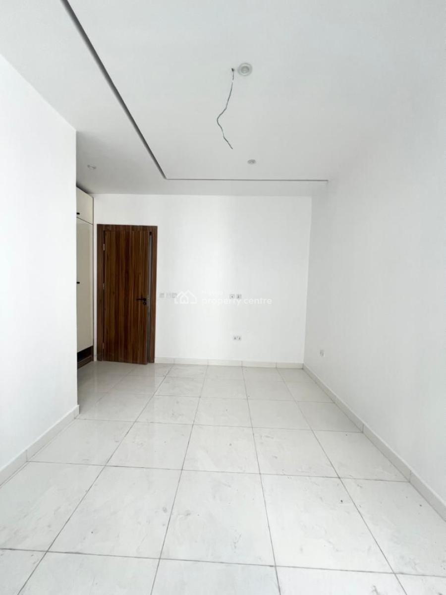 2bedroom Apartment, Oniru, Victoria Island (vi), Lagos, Block of Flats for Sale