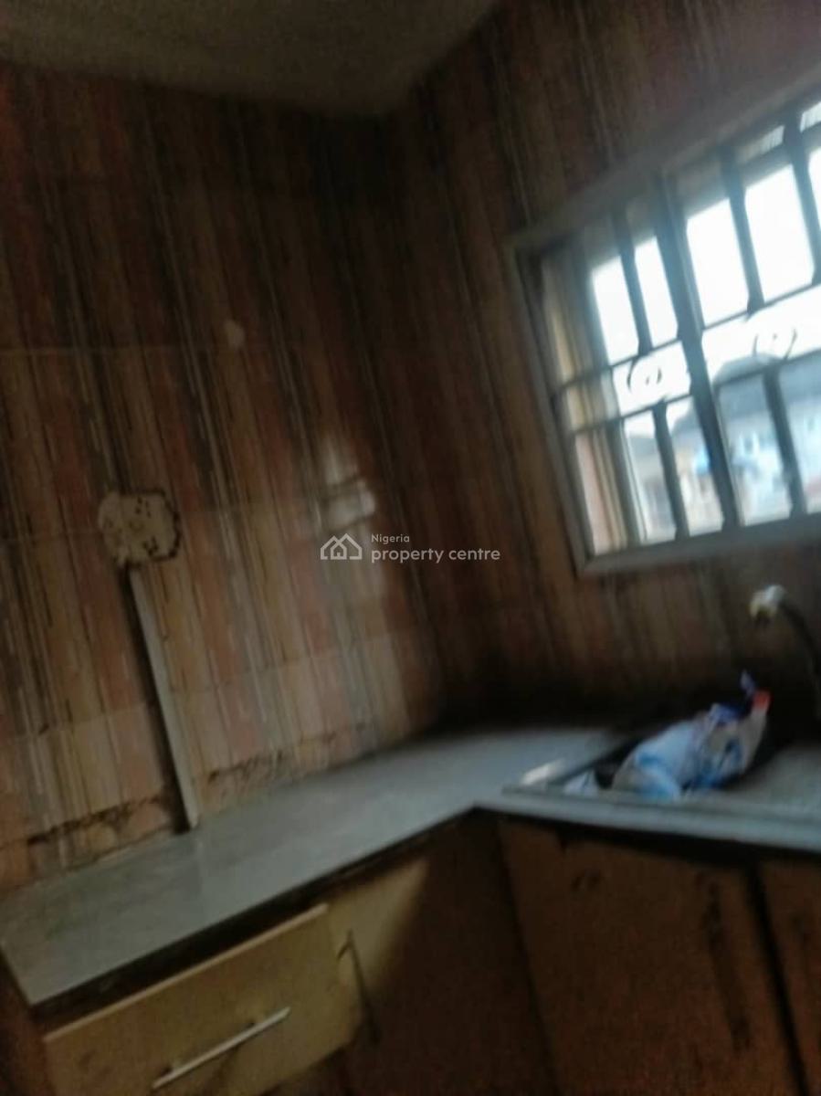 *fresh 6 Units Nicely Renovated 2 Bedroom Up N Ground Flats, Ori-oke, Ogudu, Lagos, Flat / Apartment for Rent