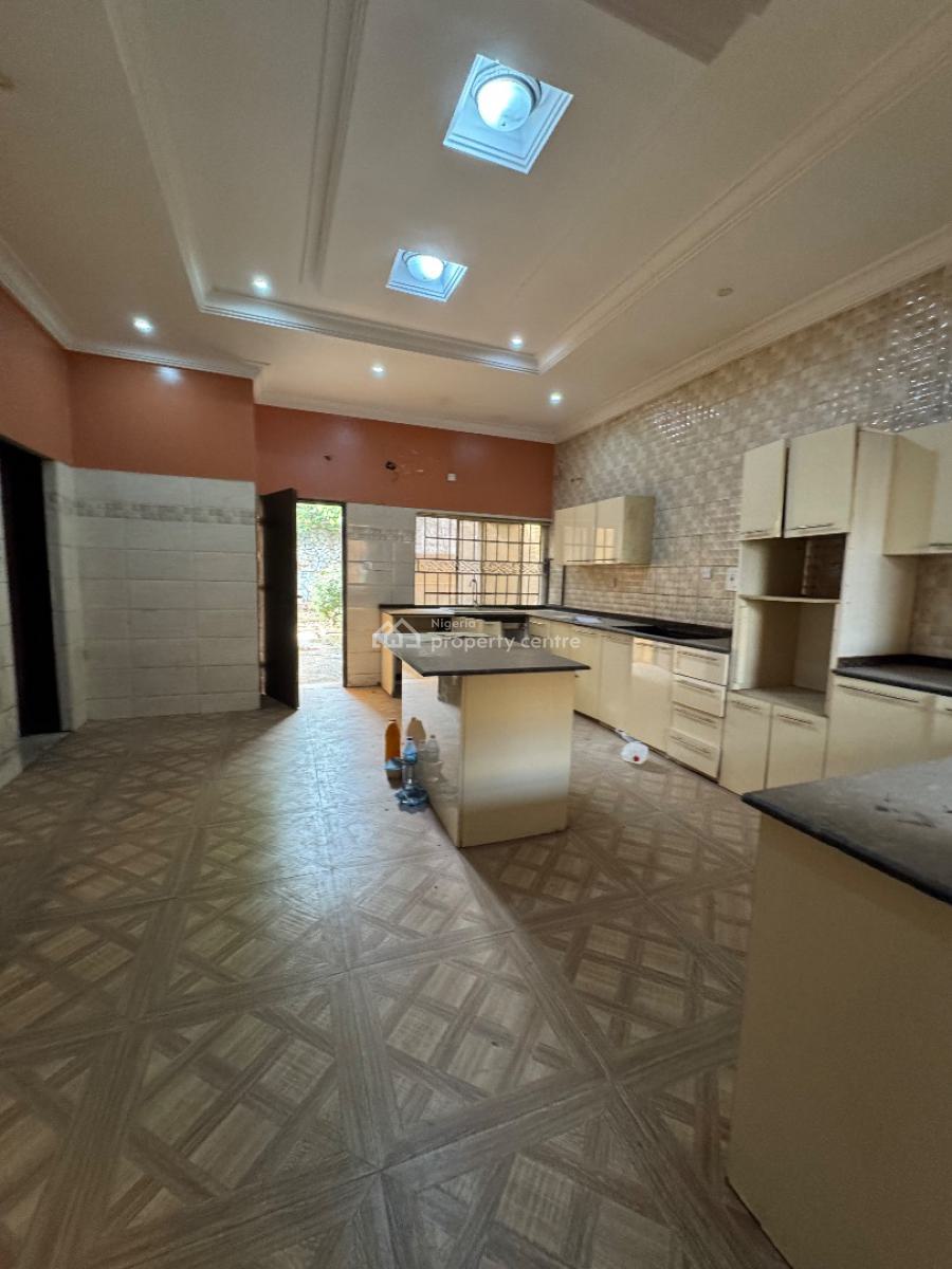 Well Spacious 6bedrooms Detached Duplex with 2rooms Bq, Maitama Main, Maitama District, Abuja, Detached Duplex for Rent