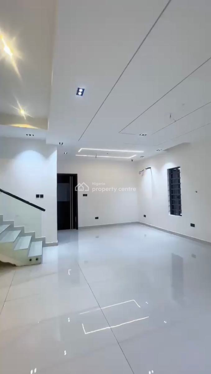 Luxury 4bedroom with Bq, Magodo, Lagos, Detached Duplex for Sale
